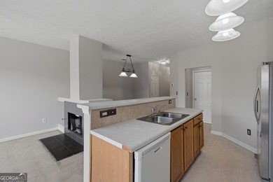 Welcome to this townhome located in the desirable Tidewater - photo 16