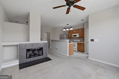 Welcome to this townhome located in the desirable Tidewater - photo 21
