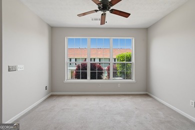 Welcome to this townhome located in the desirable Tidewater - photo 23