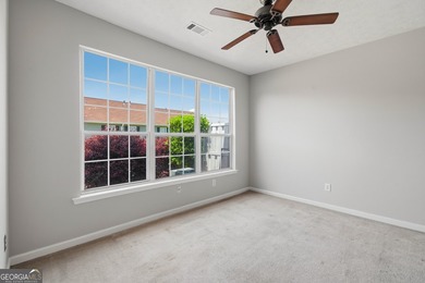 Welcome to this townhome located in the desirable Tidewater - photo 24