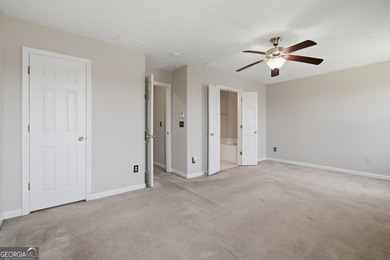 Welcome to this townhome located in the desirable Tidewater - photo 32