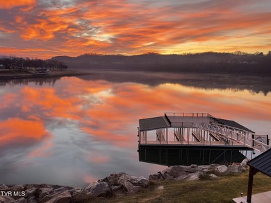 Modern Lakefront Luxury-Mountain View on Boone Lake Welcome to - photo 2