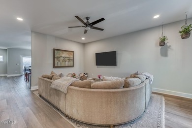 Modern Lakefront Luxury-Mountain View on Boone Lake Welcome to - photo 3