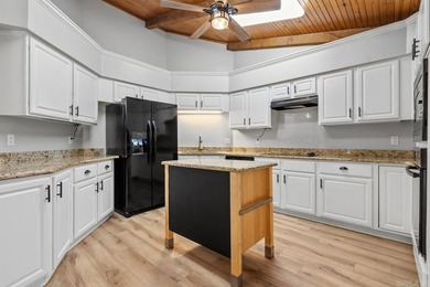 Beautiful golf course home located on the desirable Ponce De - photo 12