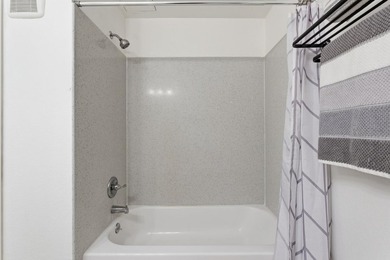 Experience the perfect blend of modern style and urban - photo 13