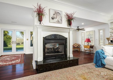 Calling all Equestrian lovers: check out this private - photo 15