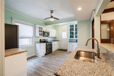 Step back in time without sacrificing modern comfort in this - photo 15