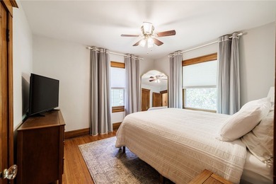 Step back in time without sacrificing modern comfort in this - photo 19