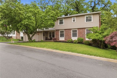 Welcome to 161 Selborne Chase, a beautifully maintained - photo 2