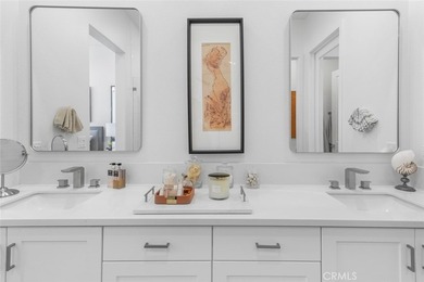 IRRESISTIBLE PRICE REDUCTION FOR A DESIGNER UPGRADED HOME! - photo 25