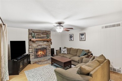 Welcome to 161 Selborne Chase, a beautifully maintained - photo 10
