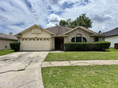 Lake Home For Sale in Jacksonville, Florida