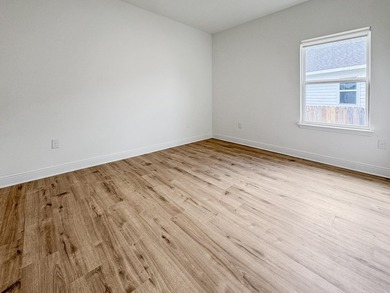 **LOCATION, LOCATION, LOCATION!** Just minutes from Eden Gardens - photo 6