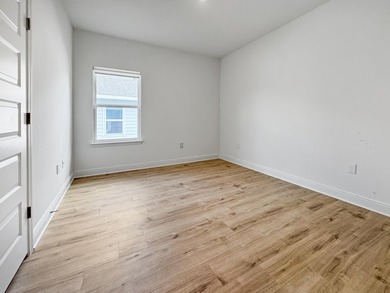 **LOCATION, LOCATION, LOCATION!** Just minutes from Eden Gardens - photo 8