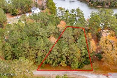 Neuse River Lot For Sale in Havelock North Carolina