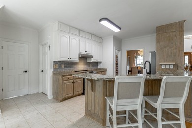 Beautiful 3/4 brick Hixson home located on a quiet cul-de-sac - photo 18