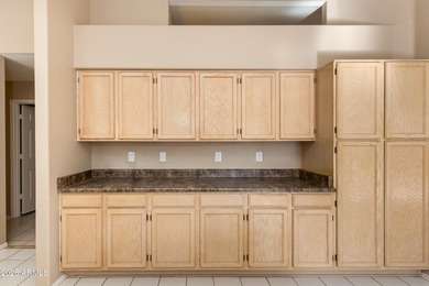 New price, new carpet, new photos. If you passed on this one - photo 3