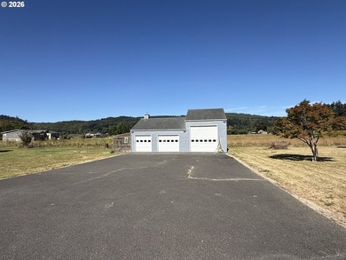 Experience one of the Rogue River's most extraordinary - photo 8