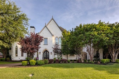 Luxury Living Redefined on a One-Acre Estate Completely - photo 2