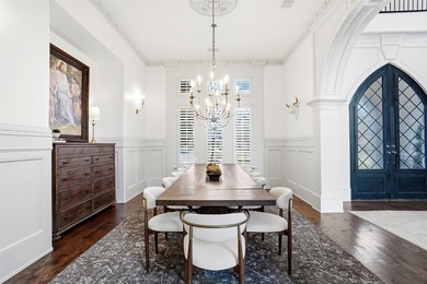 Luxury Living Redefined on a One-Acre Estate Completely - photo 6