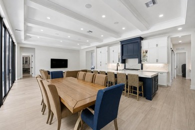 Beautifully upgraded newly built custom estate home located in - photo 12