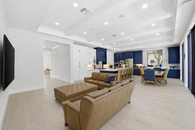 Beautifully upgraded newly built custom estate home located in - photo 13