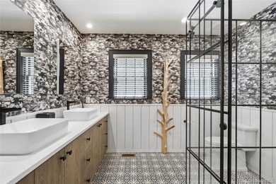 Steeped in history and reimagined with a designer's eye, this - photo 14