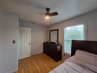 Under contract-accepting backup offers. Charming 3 bedroom, 1 - photo 16