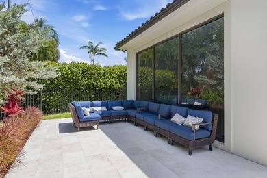 Beautifully upgraded newly built custom estate home located in - photo 30