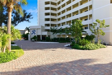 Whether you are searching for a remarkable beachfront residence - photo 34