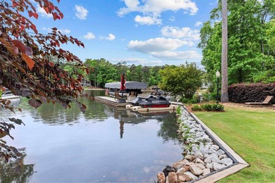 Inside the gates of Reynolds Lake Oconee, on a quiet cul-d-sac - photo 9
