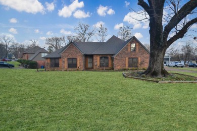 Lake Home For Sale in Lakeland, Tennessee