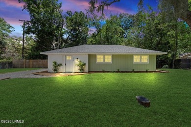 Beaufort River Home For Sale in Beaufort South Carolina