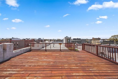 Fully Renovated Mixed-Use Property for Sale This turnkey, fully - photo 10
