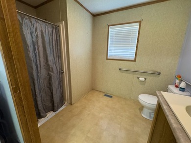 Looking for room to breathe? This 2006 Cavalier single-wide sits - photo 12