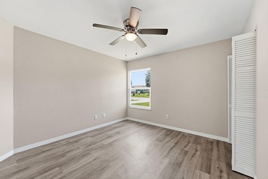 BRAND NEW ROOF, NEW A/C SYSTEM, FULLY RENOVATED .This - photo 16
