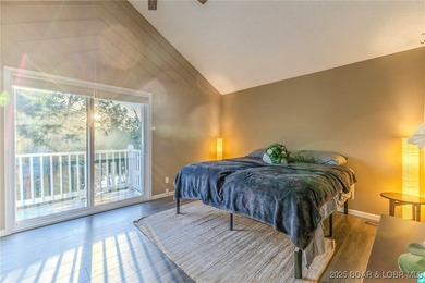 BREATH TAKING PANORAMIC VIEWS! This move-in ready 3-bedroom - photo 18