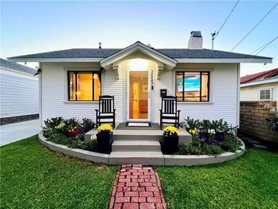 WATCH VIDEO! Gorgeous Remodel of a Classic 1920s Walteria - photo 1