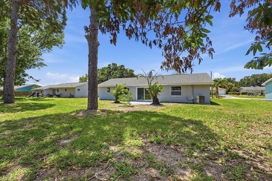 BRAND NEW ROOF, NEW A/C SYSTEM, FULLY RENOVATED .This - photo 22