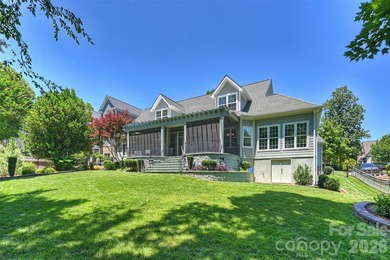 Perfectly positioned on the 18th Fairway of Springfield Golf - photo 25
