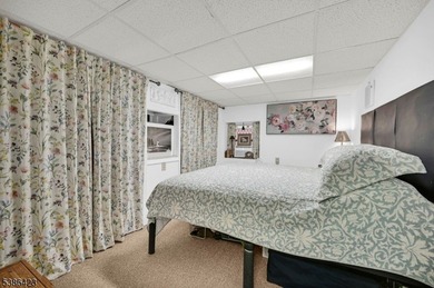 Well-Cared For Home With Flexible Living Space In Oakland, NJ! - photo 25