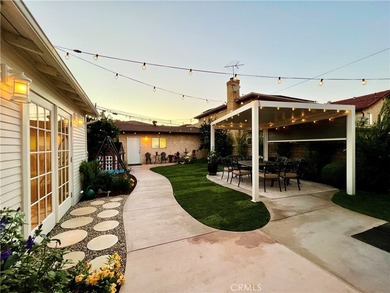 WATCH VIDEO! Gorgeous Remodel of a Classic 1920s Walteria - photo 5