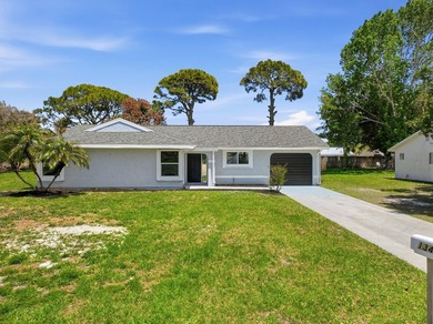 BRAND NEW ROOF, NEW A/C SYSTEM, FULLY RENOVATED .This - photo 26