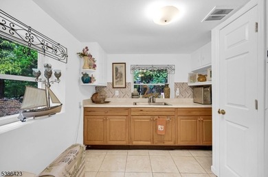 Well-Cared For Home With Flexible Living Space In Oakland, NJ! - photo 31