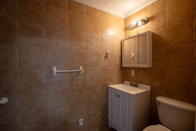 Adorable home with covered front porch. Large entry foyer for - photo 32