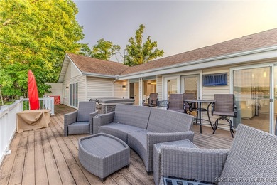 BREATH TAKING PANORAMIC VIEWS! This move-in ready 3-bedroom - photo 39