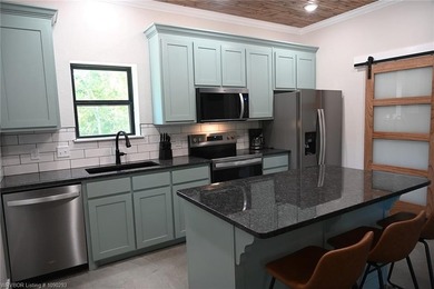 This is a Woodhaven Wonder with amazing year round Lake views - photo 10