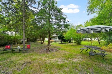 Well-Cared For Home With Flexible Living Space In Oakland, NJ! - photo 43