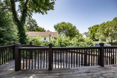 Adorable home with covered front porch. Large entry foyer for - photo 48