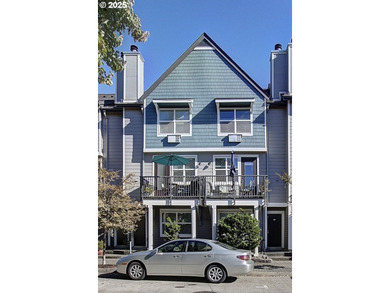 Columbia River - Clark County Condo For Sale in Vancouver Washington